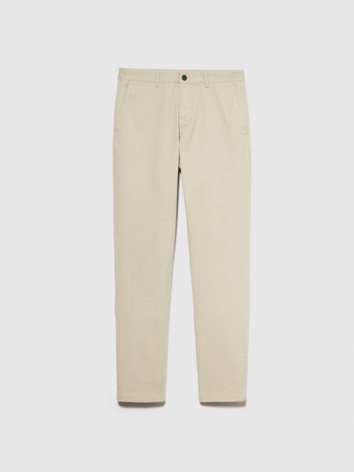 Printed chinos - men's chino trousers - Beige | Sisley image number 6